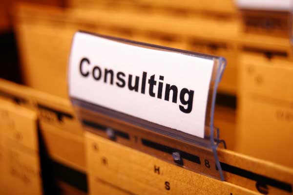 Navigating the World of Management Consulting vs Strategy Consulting